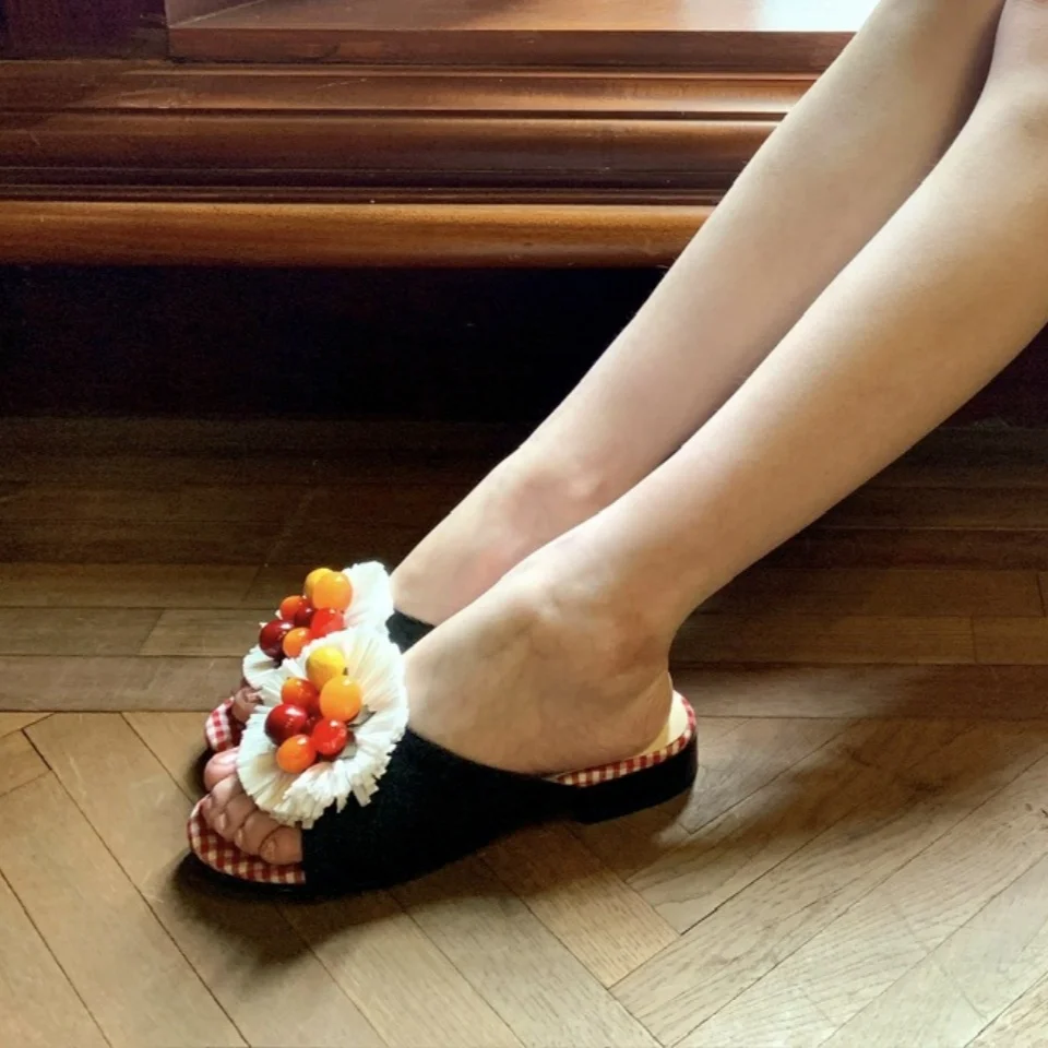 Fashion Designer Women's Shoes New Exquisite Flower Muller Slippers for Woman Bohemia Comfortable Casual Shoes Zapatos De Mujer
Fashion Designer Women's Shoes New Exquisite Flower Muller Slippers for Woman Bohemia Comfortable Casual Shoes Zapatos De Mujer