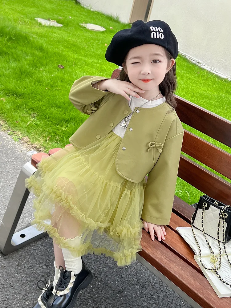 Girls' Leather Dress Set Spring and Autumn New Fashionable Baby Girl Princess Dress Leather Jacket Two-Piece Set
Girls' Leather Dress Set Spring and Autumn New Fashionable Baby Girl Princess Dress Leather Jacket Two-Piece Set