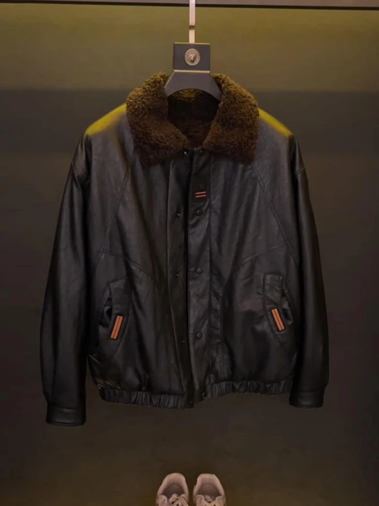 Men's Winter Faion Loose Fit Thiened Fur Collar Leather Jaet Premium Feel Classic Sle Warm Casual Outerwear Coat
Men's Winter Faion Loose Fit Thiened Fur Collar Leather Jaet Premium Feel Classic Sle Warm Casual Outerwear Coat