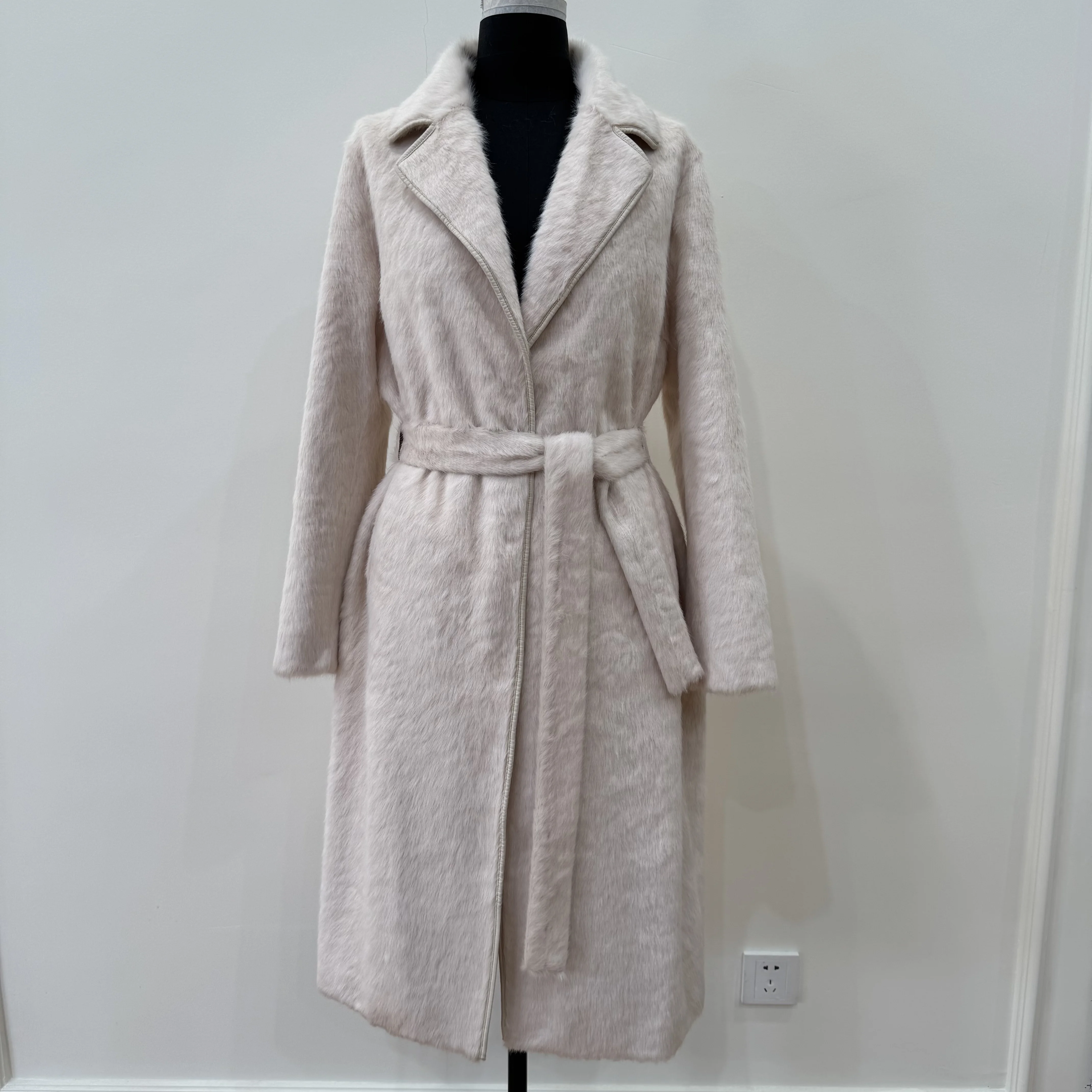Clearance. Women's Slim Long Coat Autumn and Winter Fashion Versatile Coat Suit Collar Temperament Waist Tie Elegant Outerwear
Clearance. Women's Slim Long Coat Autumn and Winter Fashion Versatile Coat Suit Collar Temperament Waist Tie Elegant Outerwear
