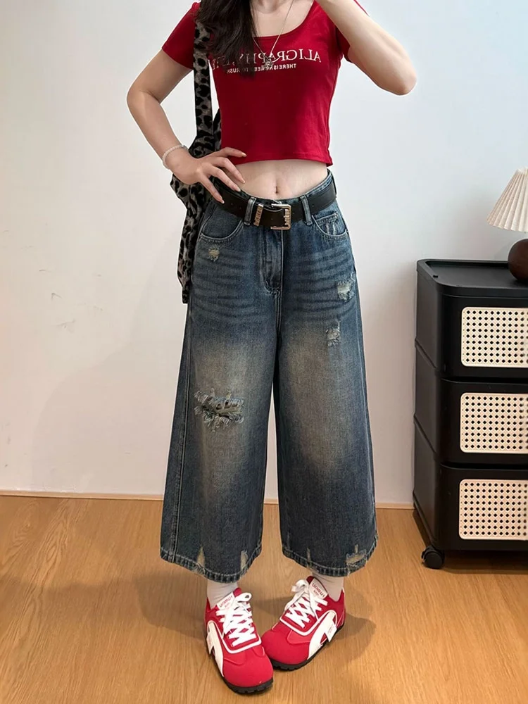 Retro High Waist Casual Women's Jeans Summer 2026 New Style Fashionable Slimming Straight Leg Mid-Length Denim Shorts
Retro High Waist Casual Women's Jeans Summer 2026 New Style Fashionable Slimming Straight Leg Mid-Length Denim Shorts