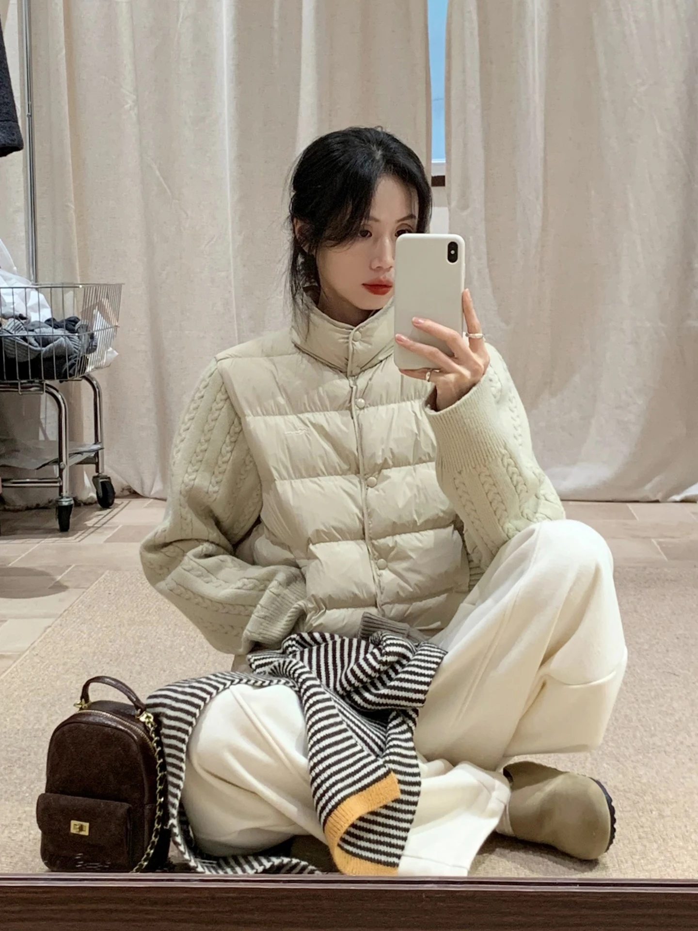 Korean Sle Patchwork Knitted Sve down Jaet Women's Design ort Stand Collar Outerwear Winter New Arrival Warmth
Korean Sle Patchwork Knitted Sve down Jaet Women's Design ort Stand Collar Outerwear Winter New Arrival Warmth