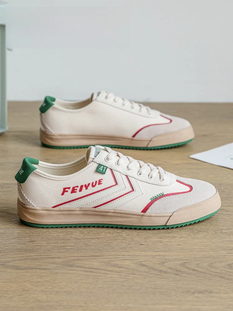 Мужские ретро-кеды Feiyue Dequn с низким верхом, легкие повседневные кеды, весна 2026, модные парусиновые кеды с круглым носком, на резиновой подошве
Мужские ретро-кеды Feiyue Dequn с низким верхом, легкие повседневные кеды, весна 2026, модные парусиновые кеды с круглым носком, на резиновой подошве