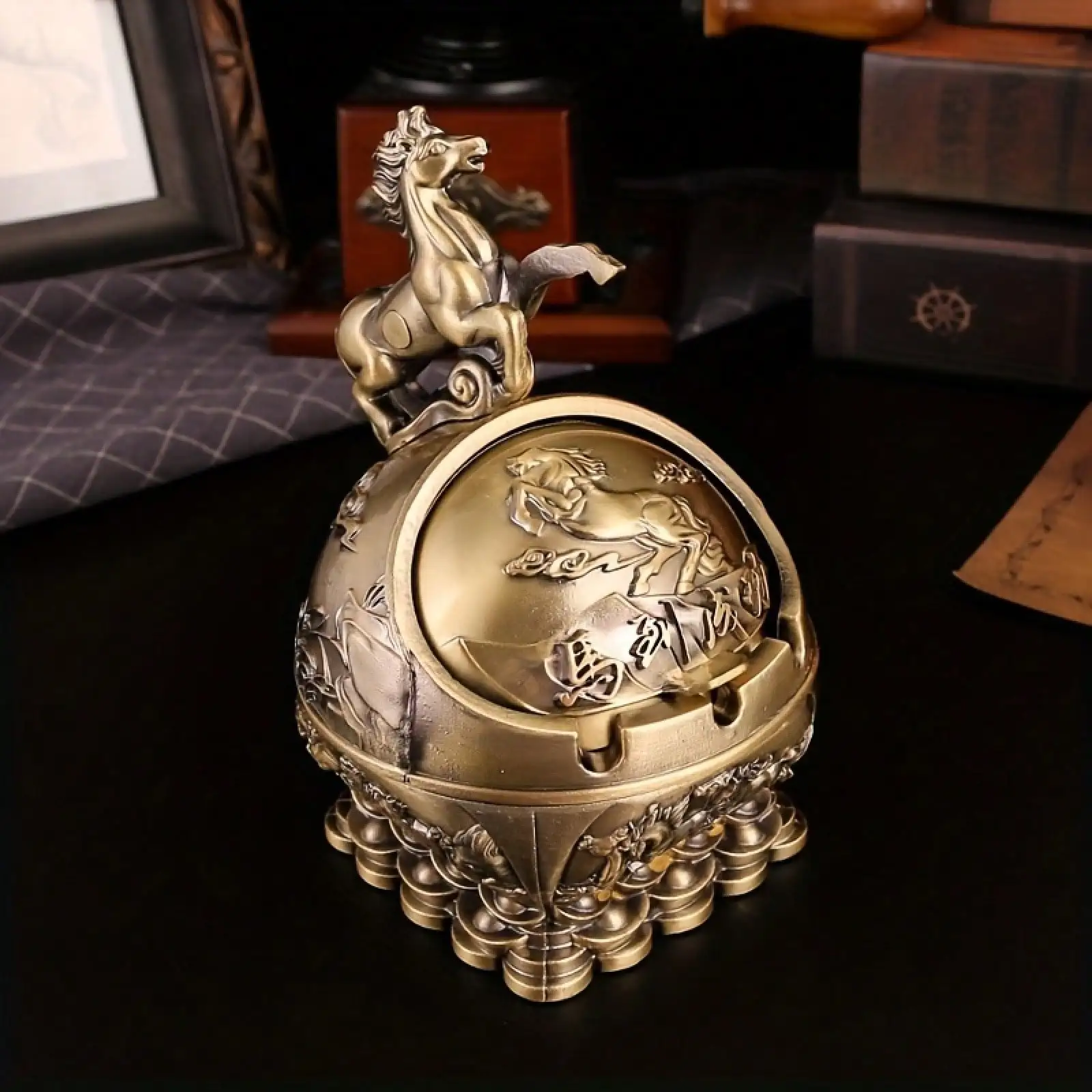 Metal Ashtray - Vintage Round Base With Animal Carvings (With Slot, Bowl-Shaped) - Suitable Home Bars, Offices, And Man Caves - A Collector's Exclusive Decorative Accessory
Metal Ashtray - Vintage Round Base With Animal Carvings (With Slot, Bowl-Shaped) - Suitable Home Bars, Offices, And Man Caves - A Collector's Exclusive Decorative Accessory