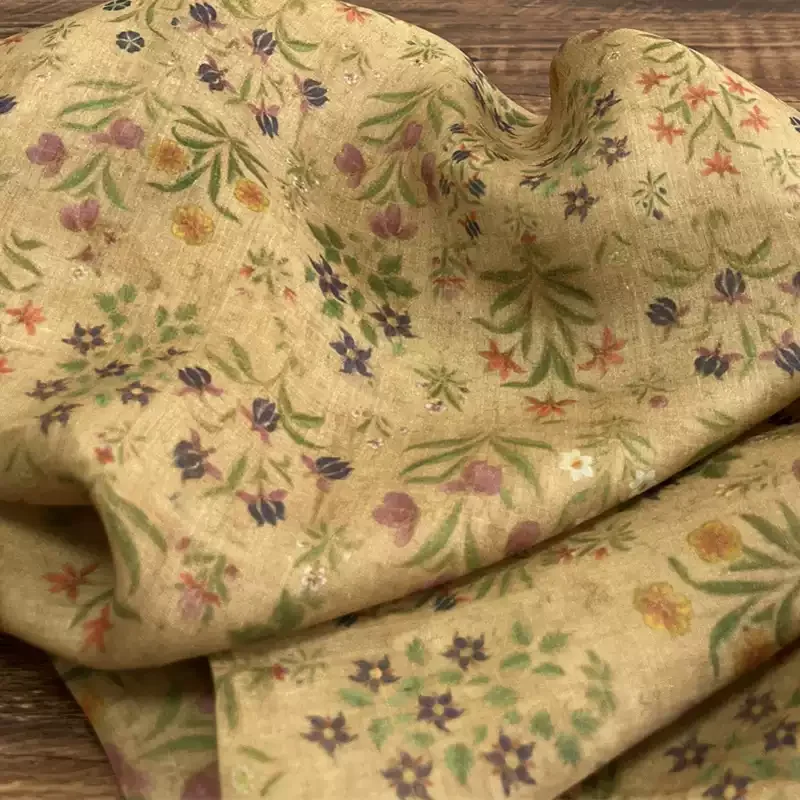 100% ramie grass green refreshing printed fabric, used for making high-end clothing and DIY sewing fabrics
100% ramie grass green refreshing printed fabric, used for making high-end clothing and DIY sewing fabrics