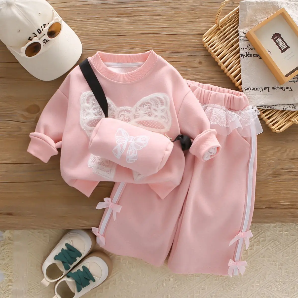 Child Outfit Girls' Lace Casual Jacket And Pants Two-Piece Set Spring Autumn New Style Children's Clothing
Child Outfit Girls' Lace Casual Jacket And Pants Two-Piece Set Spring Autumn New Style Children's Clothing