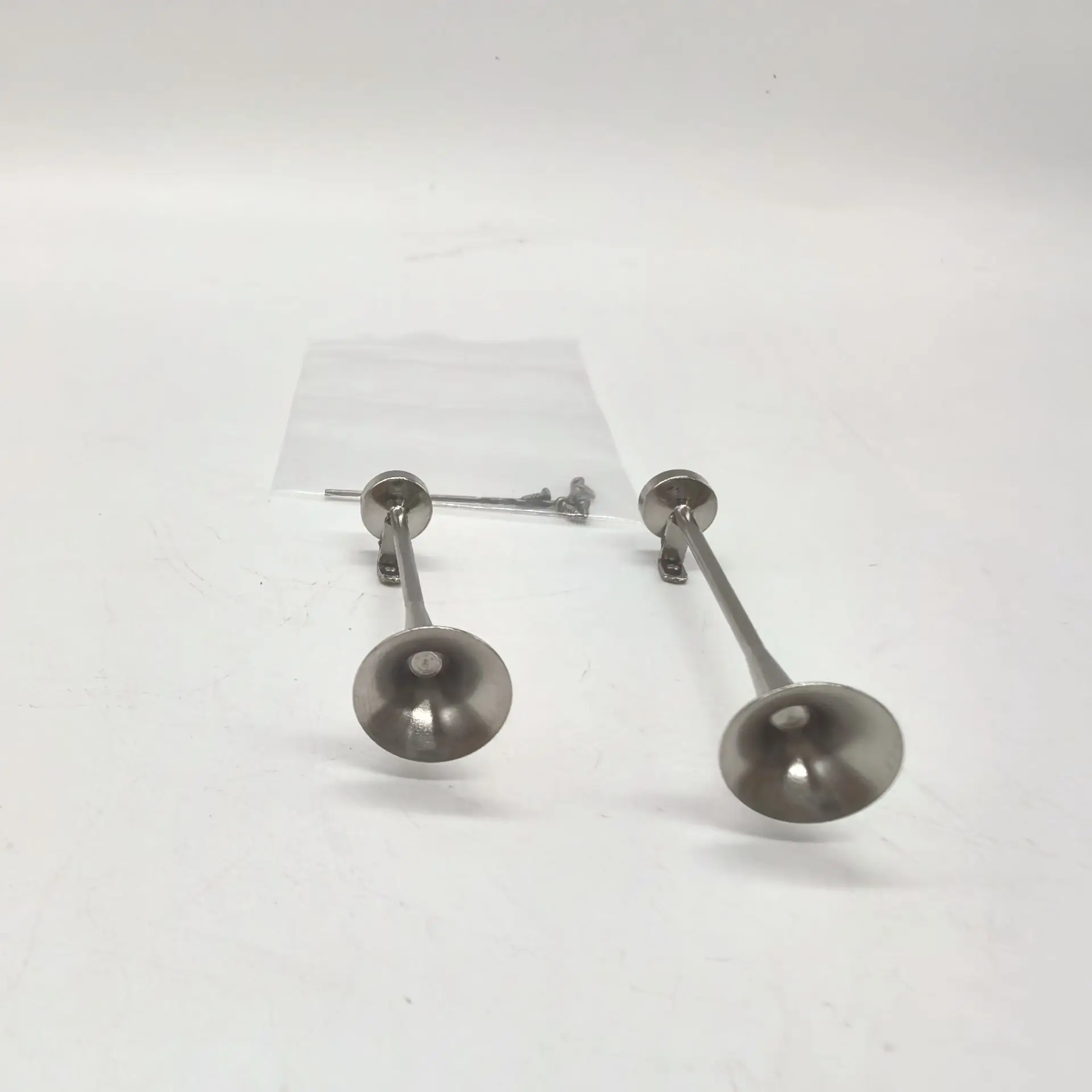 Scaleclub RC Model For Tamiya Tractor Truck Dumper 1/14 Upgraded Metal Type B Horn
Scaleclub RC Model For Tamiya Tractor Truck Dumper 1/14 Upgraded Metal Type B Horn