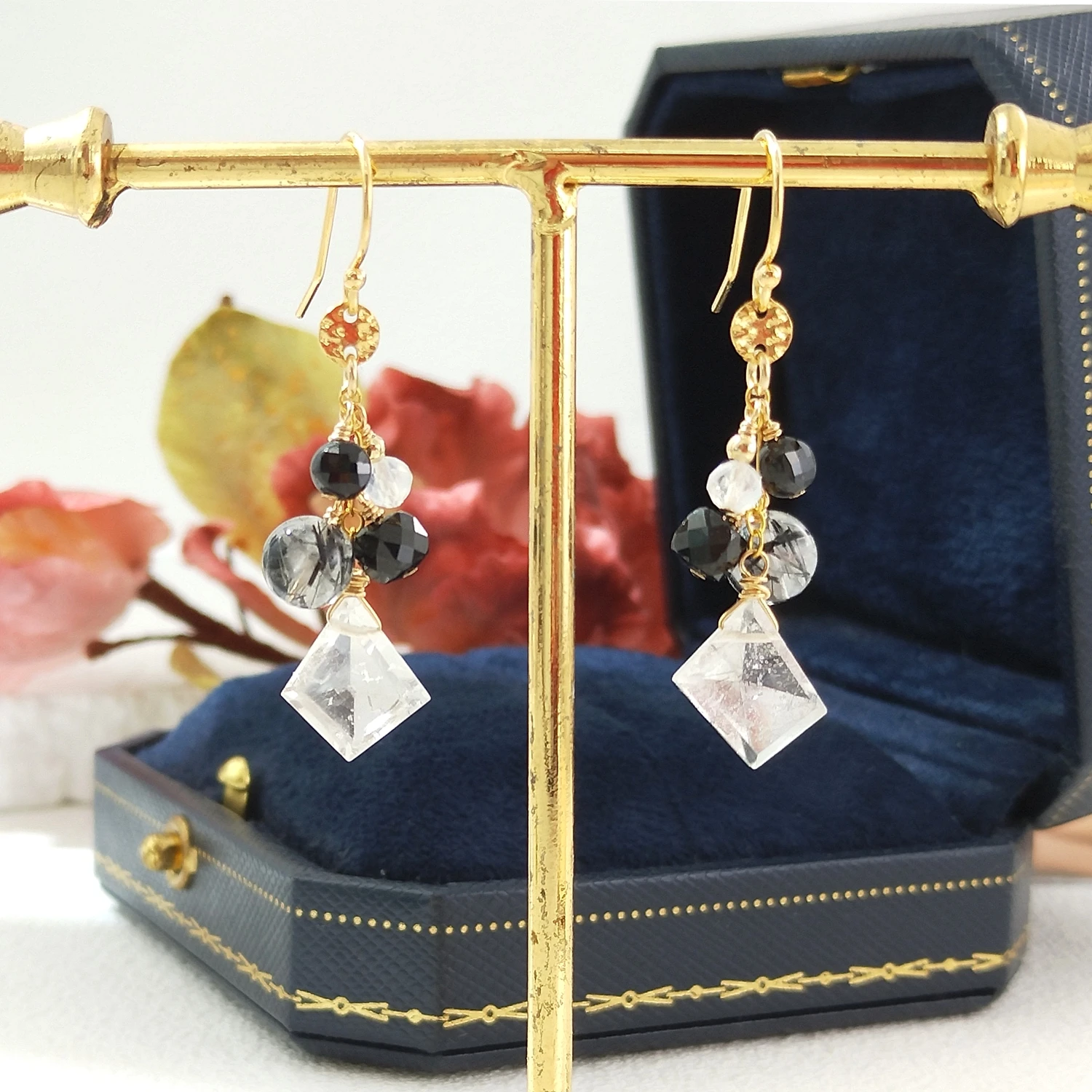 Lii Ji Natural Black Quartz Rutilated Spinel Moonstone Earrings American 14K Gold Filled Dangle Earrings Handmade Jewelry
Lii Ji Natural Black Quartz Rutilated Spinel Moonstone Earrings American 14K Gold Filled Dangle Earrings Handmade Jewelry
