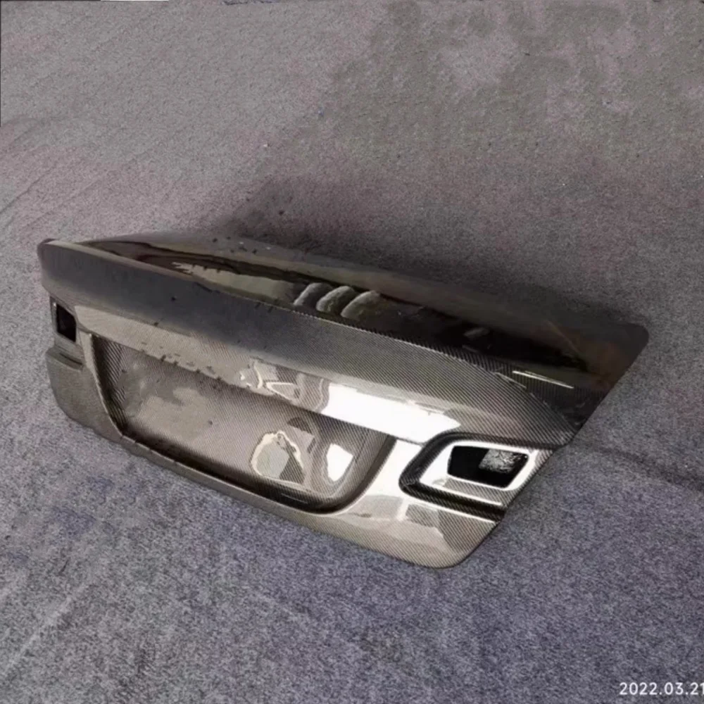 Для BMW 3 серии E92 модифицированная крышка багажника из углеродного волокна в сборе, задняя крышка багажника, автоаксессуары
Для BMW 3 серии E92 модифицированная крышка багажника из углеродного волокна в сборе, задняя крышка багажника, автоаксессуары