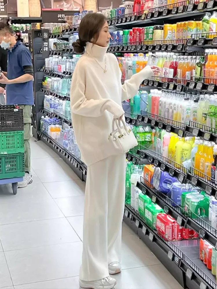 Fashionable Knitted Long Sleeve High Collar Sweater And Loose Wide Leg Pants Two Piece Set for Women Spring New Style
Fashionable Knitted Long Sleeve High Collar Sweater And Loose Wide Leg Pants Two Piece Set for Women Spring New Style
