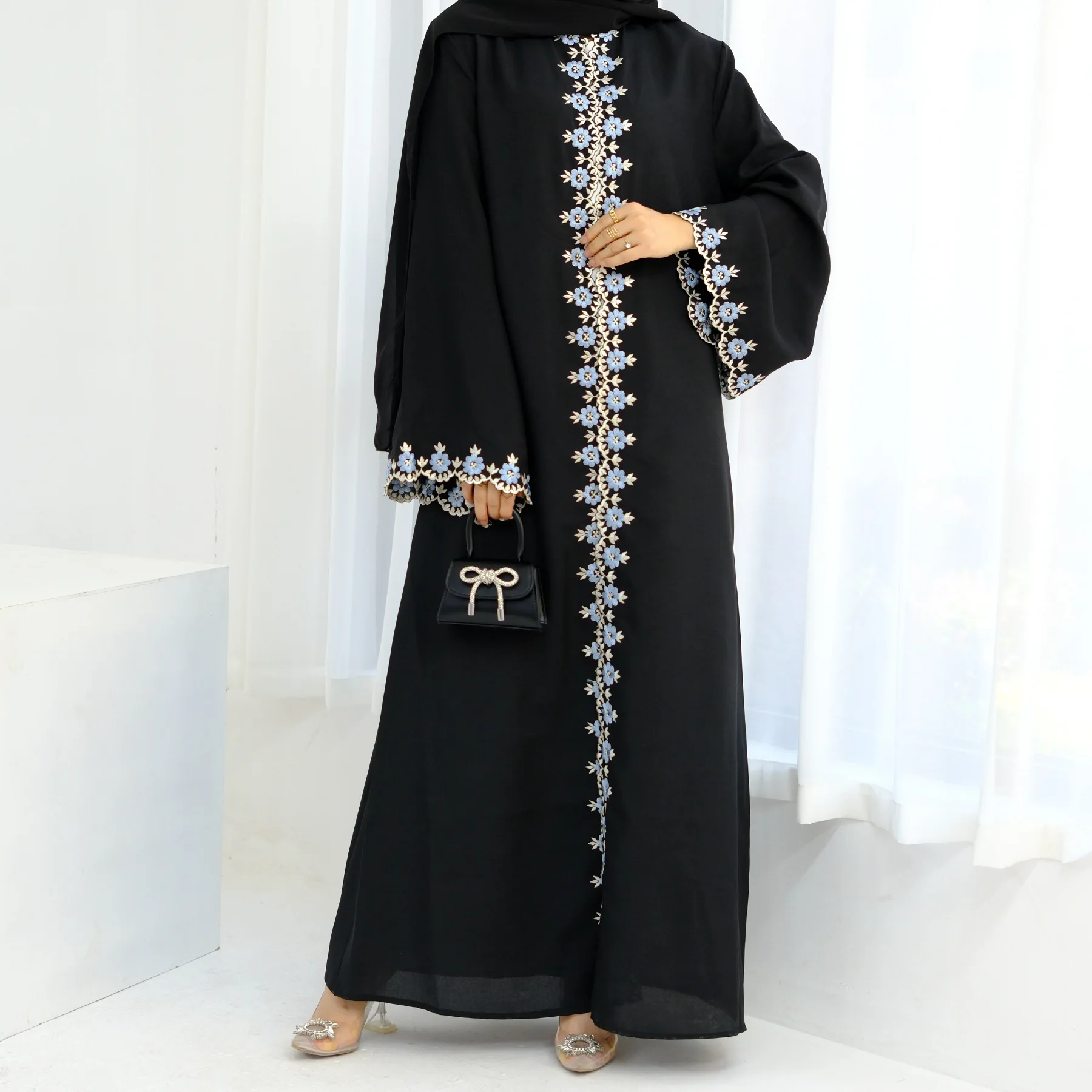 Floral Abaya Kimono Luxury Dubai Muslim Party Dress Embroidered Open Abayas for Women Turkey Islamic Caftan Marocain De Mariage
Floral Abaya Kimono Luxury Dubai Muslim Party Dress Embroidered Open Abayas for Women Turkey Islamic Caftan Marocain De Mariage