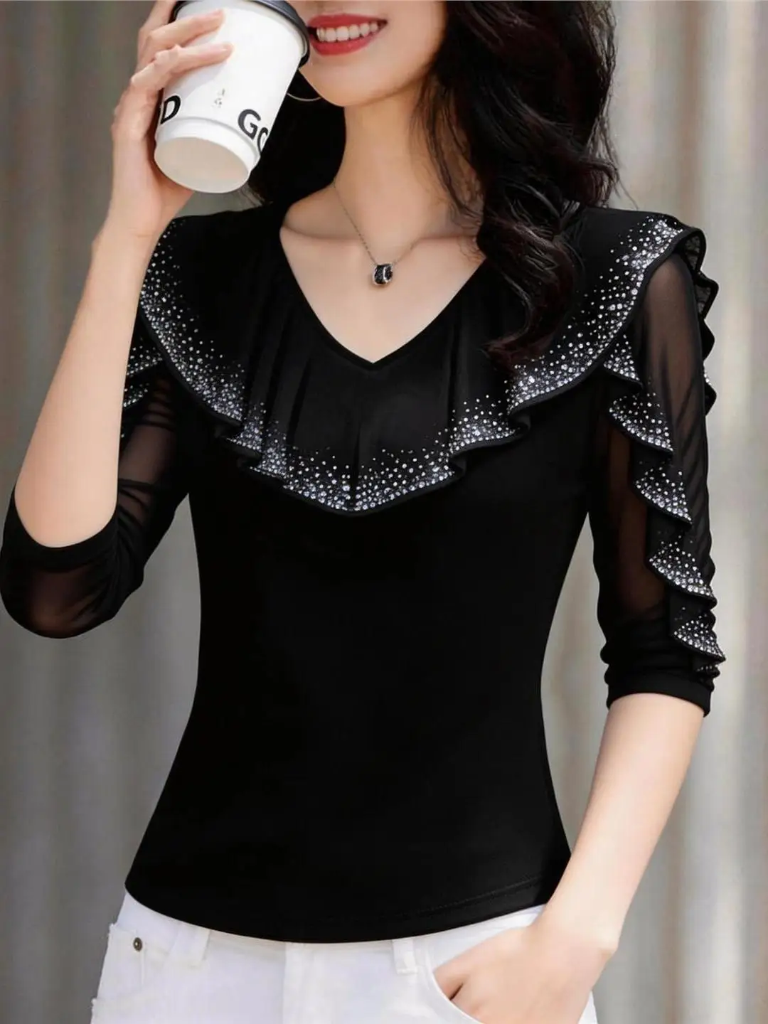 Elegant Black Short Sleeve V-Neck Women's Top Fashionable Versatile Summer New Arrival Heavy Rhinestone T-Shirt Cleanfit Style
Elegant Black Short Sleeve V-Neck Women's Top Fashionable Versatile Summer New Arrival Heavy Rhinestone T-Shirt Cleanfit Style