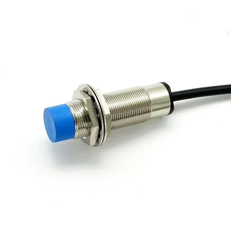 M18 Inductive type sensor PNP NO 8mm/12mm double distance metal detection proximity switch 24VDC high quality proximity
M18 Inductive type sensor PNP NO 8mm/12mm double distance metal detection proximity switch 24VDC high quality proximity
