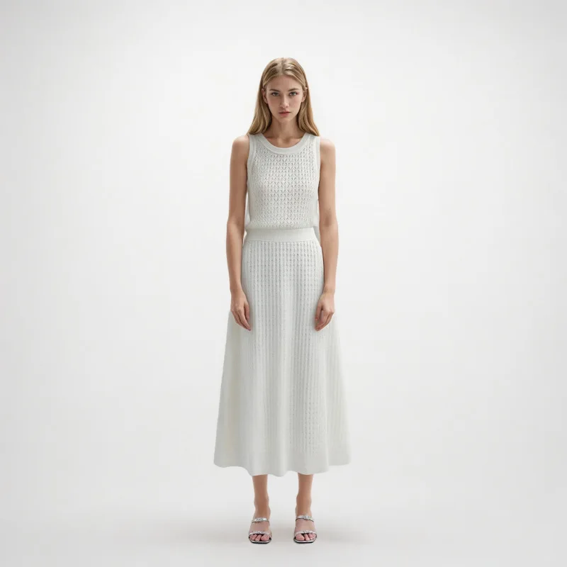 Elegant White Hollowed Out Round Neck Sleeveless Vest High Waisted Half Skirt Knitted Fashionable Women's Suit
Elegant White Hollowed Out Round Neck Sleeveless Vest High Waisted Half Skirt Knitted Fashionable Women's Suit