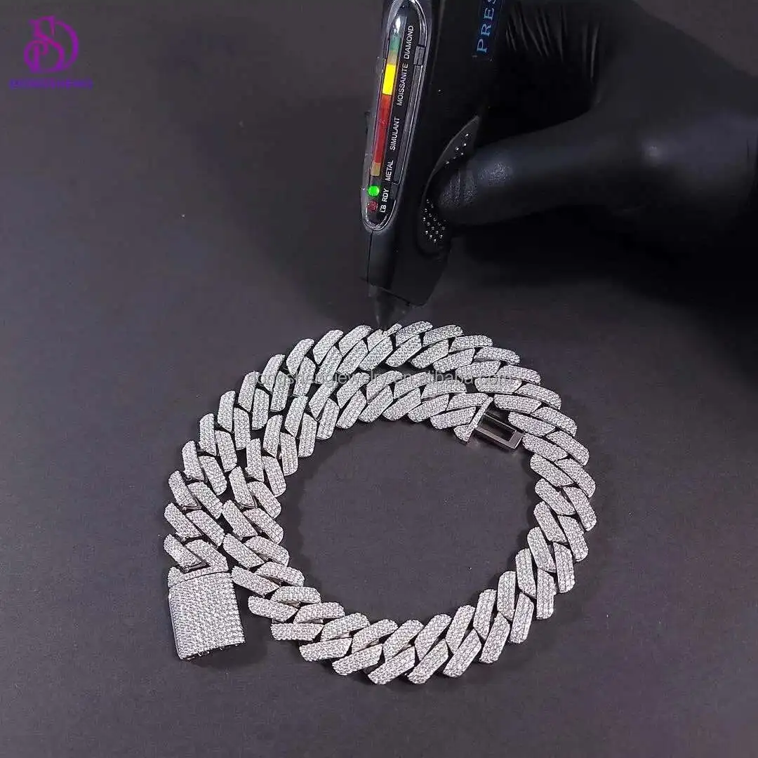 Fine Jewelry Necklaces 15mm 18mm 3 Rows Pass Diamond Tester 925 Silver Full Vvs Moissanite Iced Out Cuban Chain For Men Women
Fine Jewelry Necklaces 15mm 18mm 3 Rows Pass Diamond Tester 925 Silver Full Vvs Moissanite Iced Out Cuban Chain For Men Women