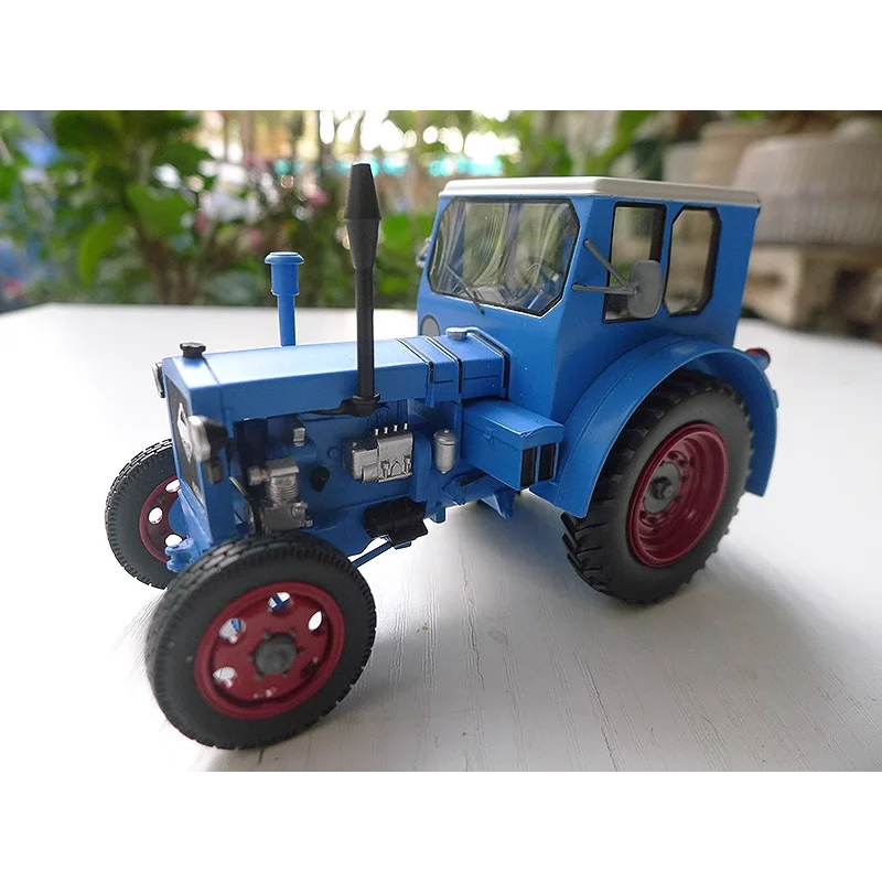 Schuco 1:32 Scale IFA Pionier Blau European Resin Tractor Model Collectible Toy Gift Souvenir Display Ornament
Schuco 1:32 Scale IFA Pionier Blau European Resin Tractor Model Collectible Toy Gift Souvenir Display Ornament