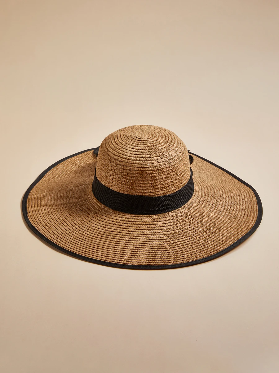 Womens Oversized Brim Straw Hat Sun Protection Beach Hat With Black Band
Womens Oversized Brim Straw Hat Sun Protection Beach Hat With Black Band
