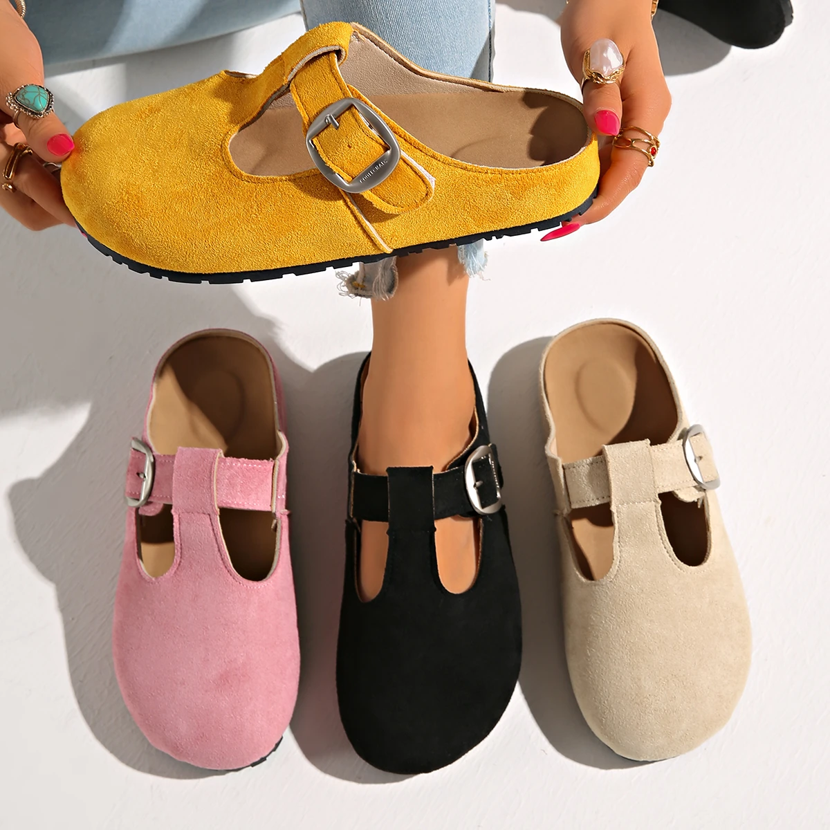 2025 г., женские туфли без шнуровки, новая трендовая летняя удобная цветная обувь, нескользящие тапочки на плоской подошве с круглым носком и пряжкой, женские шлепанцы
2025 г., женские туфли без шнуровки, новая трендовая летняя удобная цветная обувь, нескользящие тапочки на плоской подошве с круглым носком и пряжкой, женские шлепанцы