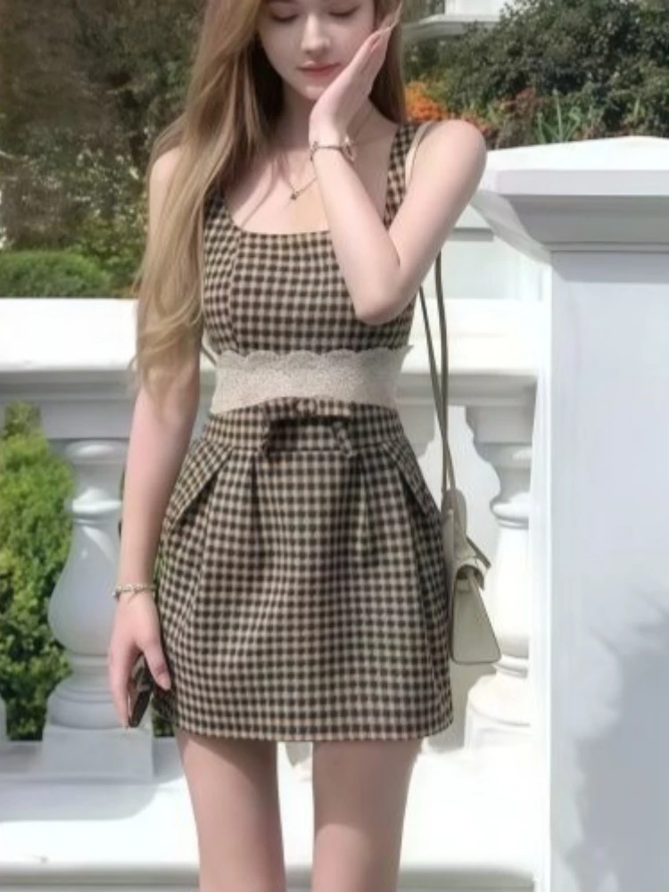 New French Retro Sexy Square Neck Dresses Women Chic Y2k Sweet Plaid Design Bow Mini Dress Japanese Sample Casual Lovely Outfits
New French Retro Sexy Square Neck Dresses Women Chic Y2k Sweet Plaid Design Bow Mini Dress Japanese Sample Casual Lovely Outfits