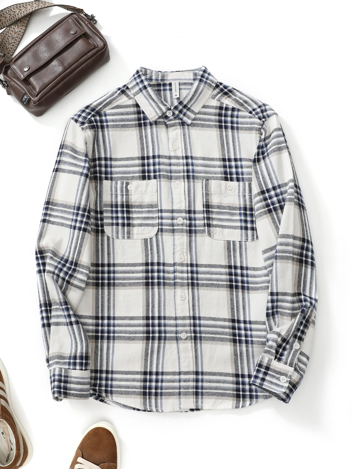 Мужская рубашка из чистого хлопка в клетку, с длинным рукавом, свободного кроя, повседневная, молодежная, дышащая, из ткани Оксфорд, рабочая одежда для мужчин
Мужская рубашка из чистого хлопка в клетку, с длинным рукавом, свободного кроя, повседневная, молодежная, дышащая, из ткани Оксфорд, рабочая одежда для мужчин