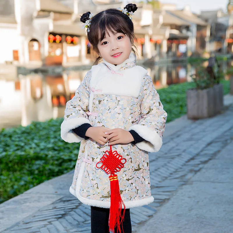 Winter New Han Fu Kids One Full Year Of Life Dress Children Chinese Lovely Print Qipao Girls Long Sleeve Thick And Quilted
Winter New Han Fu Kids One Full Year Of Life Dress Children Chinese Lovely Print Qipao Girls Long Sleeve Thick And Quilted