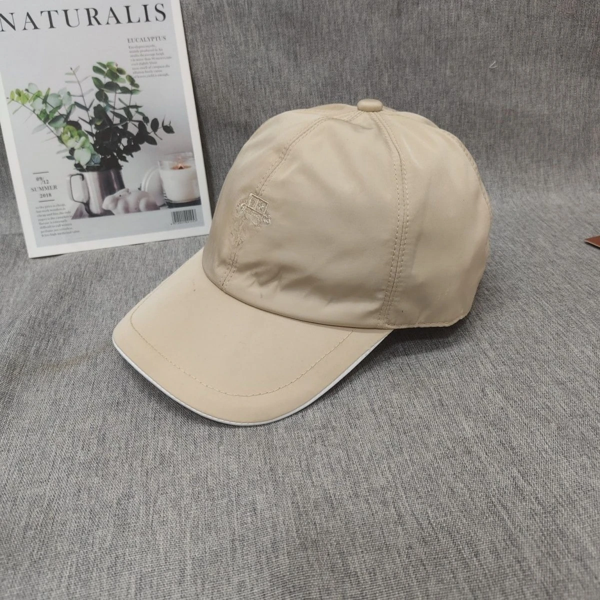 Hat Soft Top Quick Drying Fashion Versatile Baseball Cap Sun Protection Casual Dopamine Embroidery Comfortable Men and Women
Hat Soft Top Quick Drying Fashion Versatile Baseball Cap Sun Protection Casual Dopamine Embroidery Comfortable Men and Women