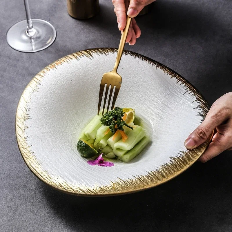 Creative Phnom Penh Ceramic Western Dish Matte Frosted Dessert Bowl Irregular High Legged Bowls in RestaurantsHouseholdtableware
Creative Phnom Penh Ceramic Western Dish Matte Frosted Dessert Bowl Irregular High Legged Bowls in RestaurantsHouseholdtableware