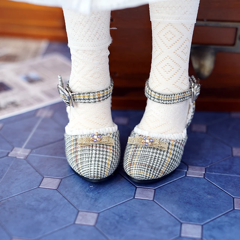 BJD doll shoes suitable for 1/4 size bjd Plaid lace-up high heels doll accessories
BJD doll shoes suitable for 1/4 size bjd Plaid lace-up high heels doll accessories