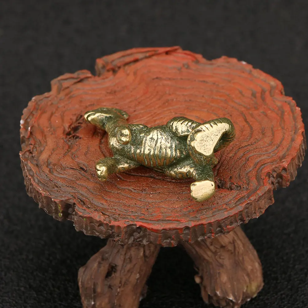 Brass Dinosaur Ornament Vintage Tabletop Decor Desktop Sculpture For Home Office Gift Mini Brass Craft
Brass Dinosaur Ornament Vintage Tabletop Decor Desktop Sculpture For Home Office Gift Mini Brass Craft