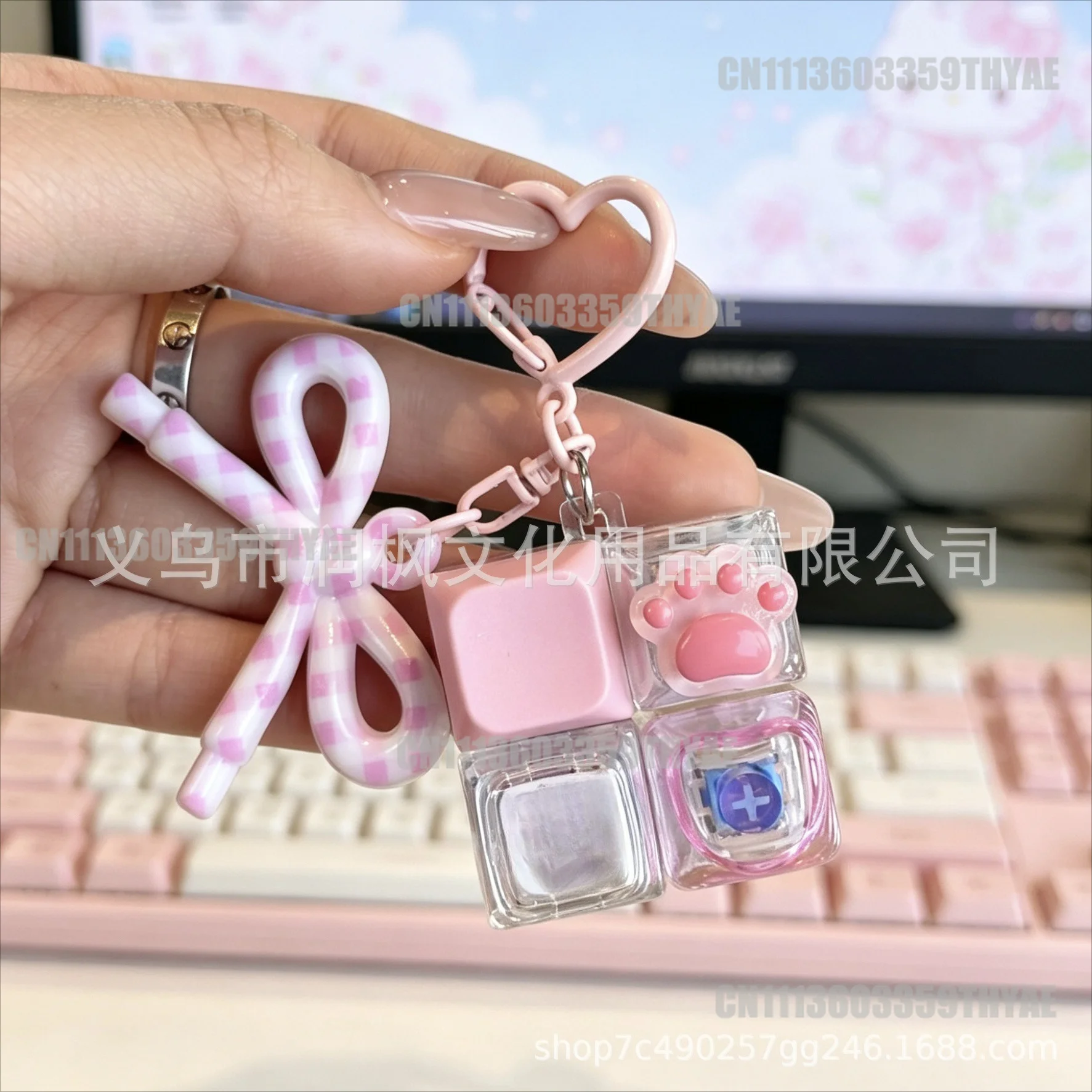 Colorful Acrylic Button Keycap Fidget Keychain 1/4Key Mute Keyboard Decompression Toy Relief Keyrings for Adult Gift Accessories
Colorful Acrylic Button Keycap Fidget Keychain 1/4Key Mute Keyboard Decompression Toy Relief Keyrings for Adult Gift Accessories