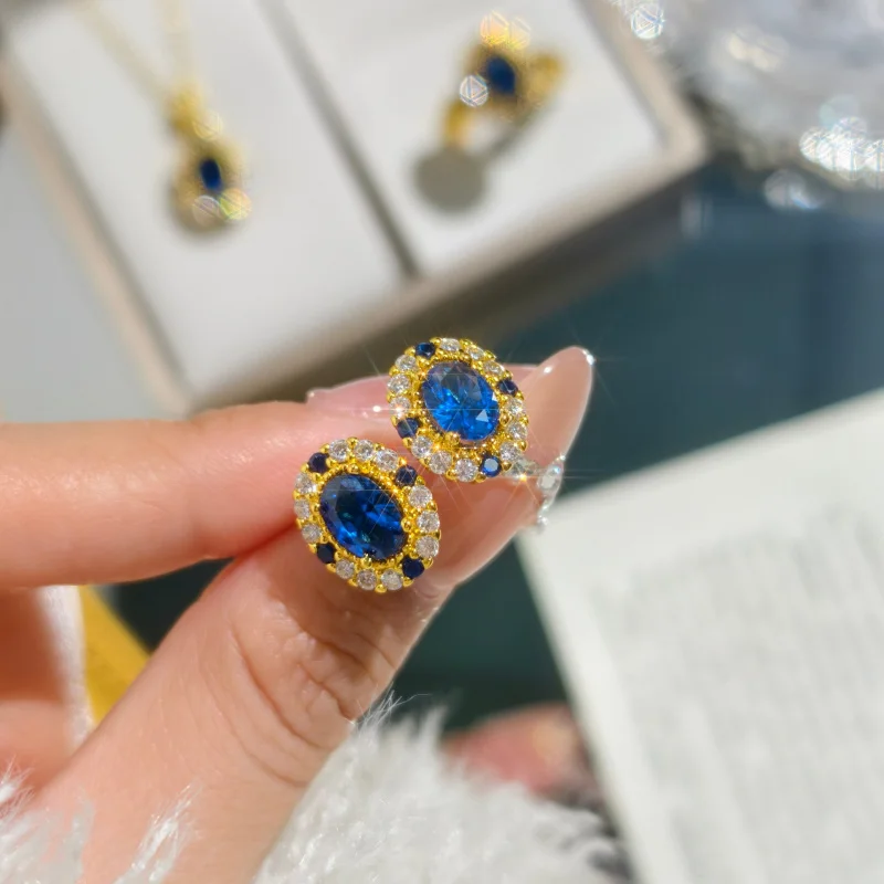 Niche Luxury New Chinese Style Blue Topaz Fluorescent Light Color-Changing Pendant Necklace for Women Open Ring Earrings T
Niche Luxury New Chinese Style Blue Topaz Fluorescent Light Color-Changing Pendant Necklace for Women Open Ring Earrings T