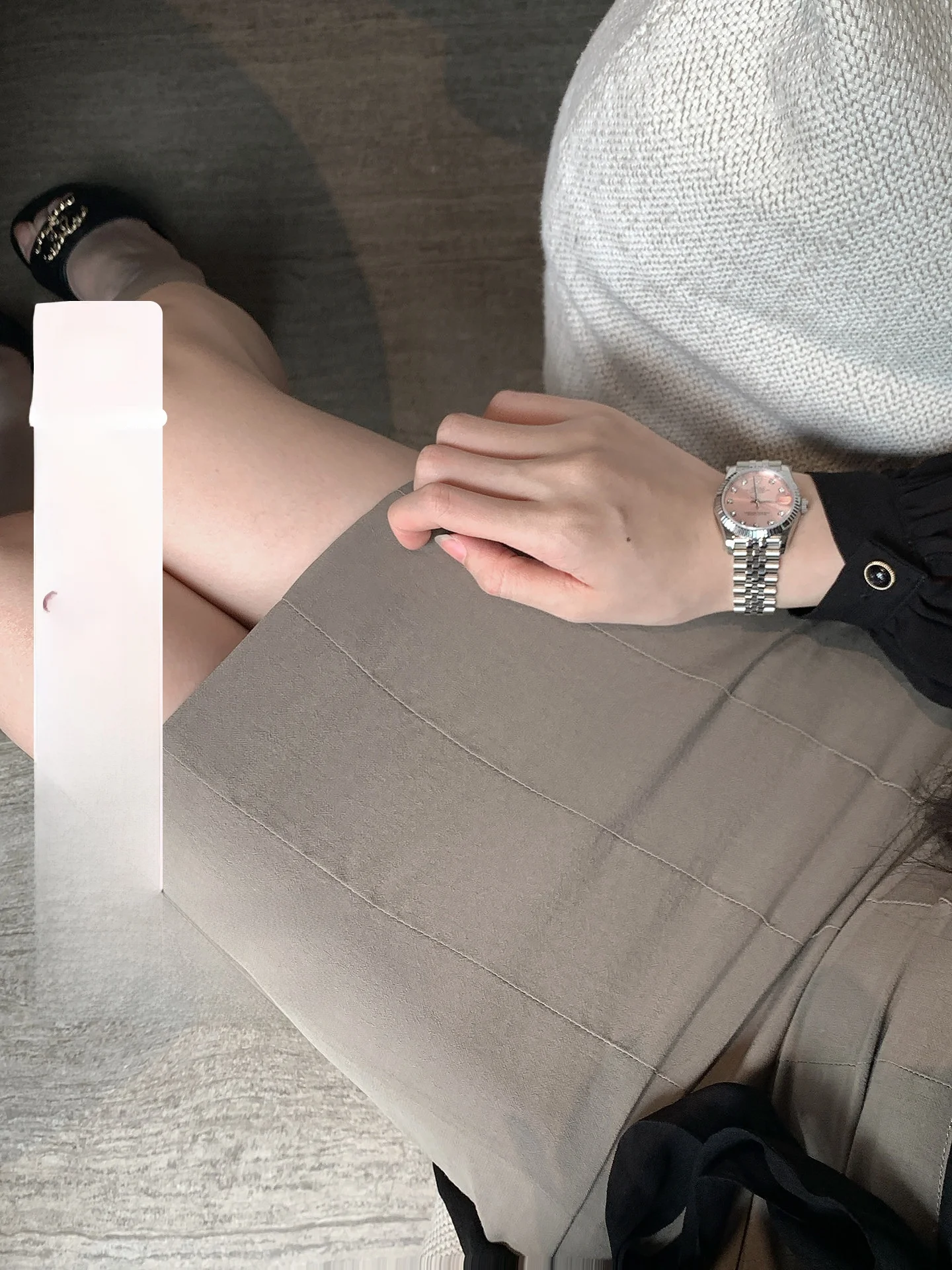 High Waist Brown Acetate Halter Neck Skirt Women's Commute Style Korean Fashion Slimming Short Skirt Spring Season
High Waist Brown Acetate Halter Neck Skirt Women's Commute Style Korean Fashion Slimming Short Skirt Spring Season