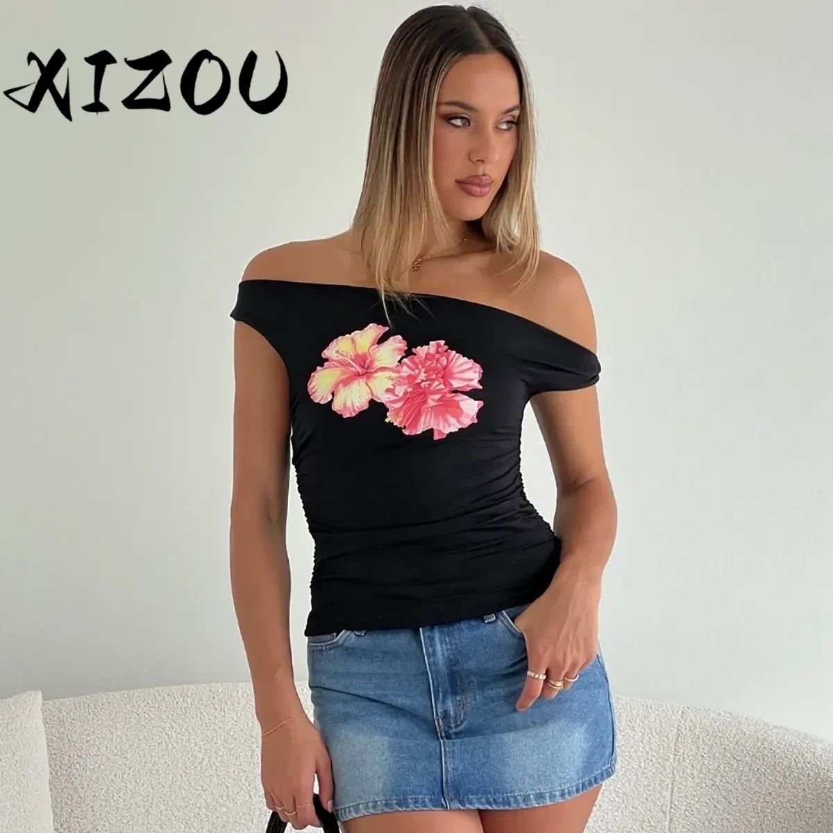 XIZOU Women One Shoulder Short Sleeves Backless Tank Top Y2K Floral Printed Sleeveless Crop Tops Aesthetic 2025 Summer Graphic
XIZOU Women One Shoulder Short Sleeves Backless Tank Top Y2K Floral Printed Sleeveless Crop Tops Aesthetic 2025 Summer Graphic