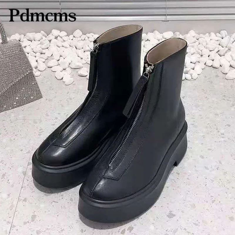 Black Zipper Closure Ankle Boots Round Toe Thick Sole Solid Patchwork Casual Punk Modern Boot Street Style 2025 Autumn Winter
Black Zipper Closure Ankle Boots Round Toe Thick Sole Solid Patchwork Casual Punk Modern Boot Street Style 2025 Autumn Winter