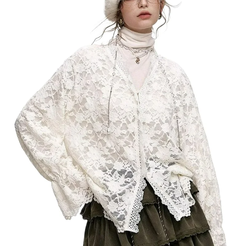 Elegant Ladylike Temperament Jacquard Embroidery Hollow Out Shirt for Women 2026 Autumn New Fashion Versatile Design Loose Top
Elegant Ladylike Temperament Jacquard Embroidery Hollow Out Shirt for Women 2026 Autumn New Fashion Versatile Design Loose Top