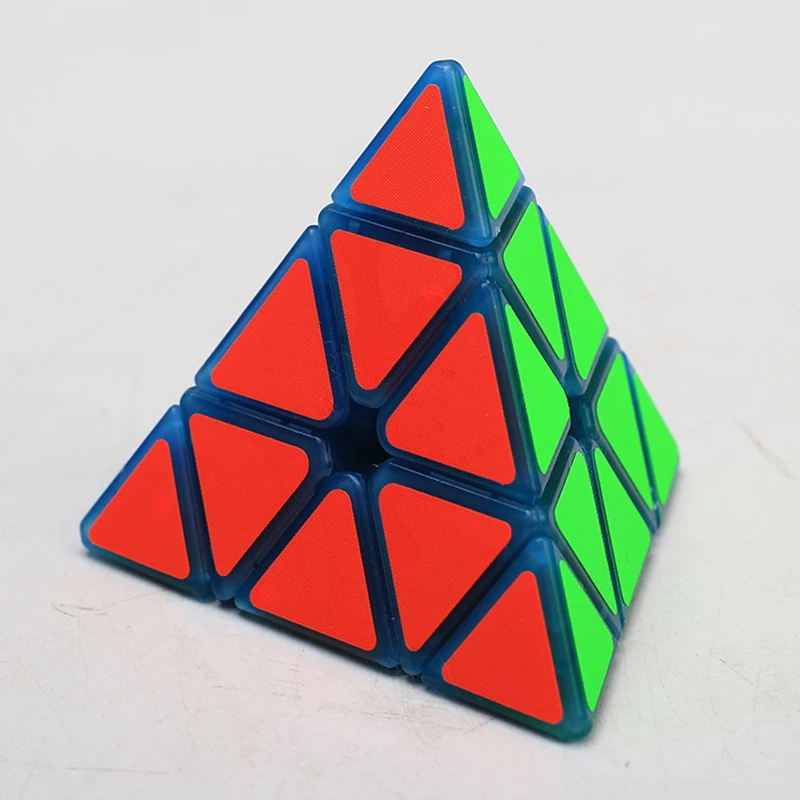 Светящаяся Синяя Магнитная Пирамида 3x3 куб Магическая скоростная Головоломка Куб волшебный магический без наклеек игрушки для детей скоростной куб 3x3
Светящаяся Синяя Магнитная Пирамида 3x3 куб Магическая скоростная Головоломка Куб волшебный магический без наклеек игрушки для детей скоростной куб 3x3