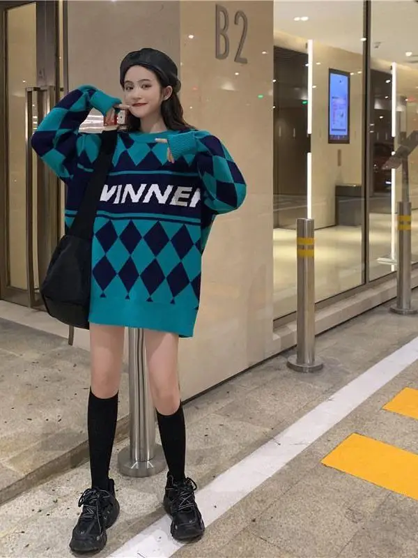 Ladies Thiened Long Sve Sweater 2025 Spring Commute Sle Warmth Leisure Faion Mid-Length Overhead Women's Loose Outer...
Ladies Thiened Long Sve Sweater 2025 Spring Commute Sle Warmth Leisure Faion Mid-Length Overhead Women's Loose Outer...