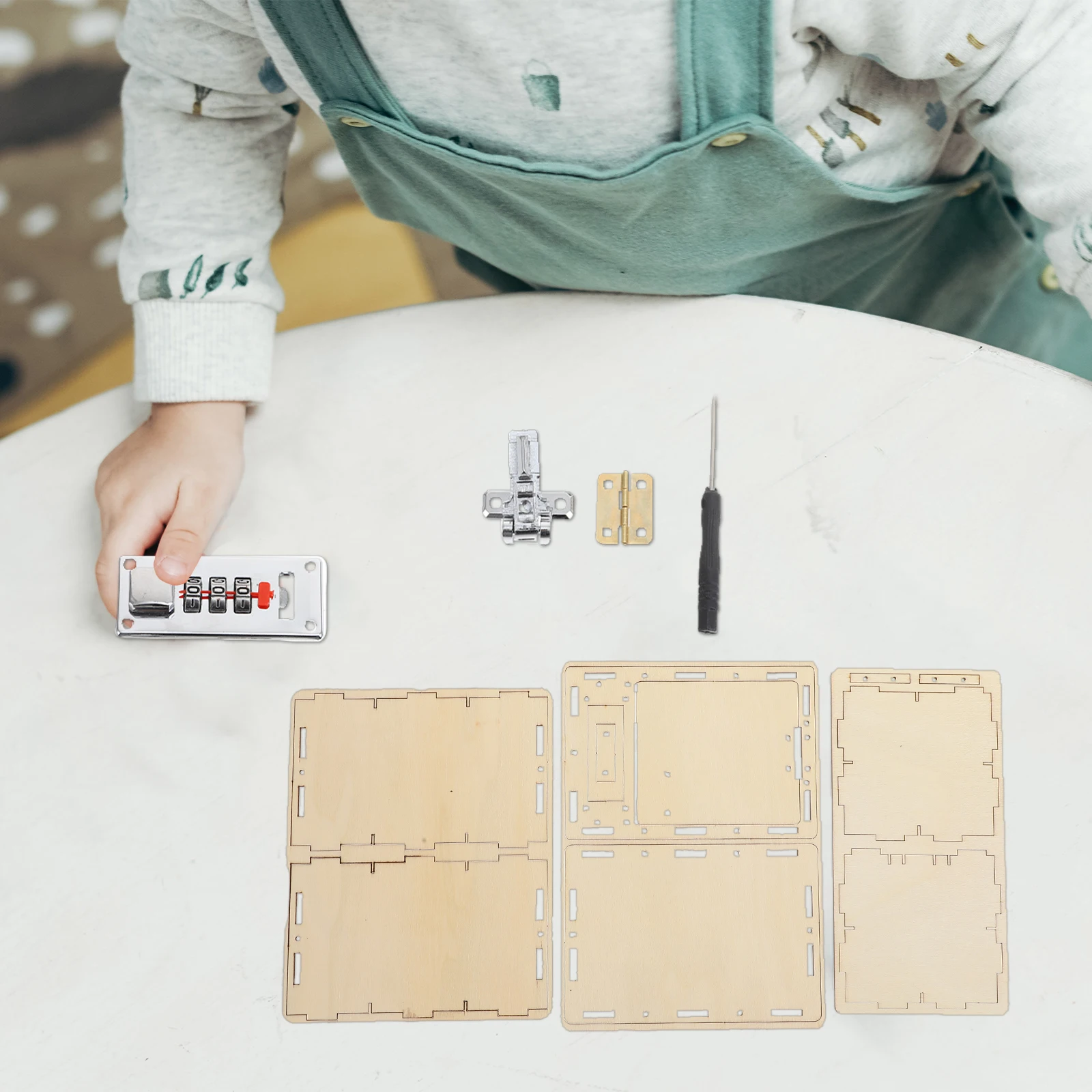 1 Set Wooden Password Box Diy Kit For Kids Educational Puzzle Game Durable Material Hand-On Learning Wooden Puzzle Treasure Box
1 Set Wooden Password Box Diy Kit For Kids Educational Puzzle Game Durable Material Hand-On Learning Wooden Puzzle Treasure Box