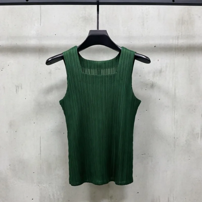 Miyake Pleated Sleeveless Vest 2026 Summer New Basic Versatile Solid Color Top T-Shirt Women's Lightweight Stretchy Clothing
Miyake Pleated Sleeveless Vest 2026 Summer New Basic Versatile Solid Color Top T-Shirt Women's Lightweight Stretchy Clothing