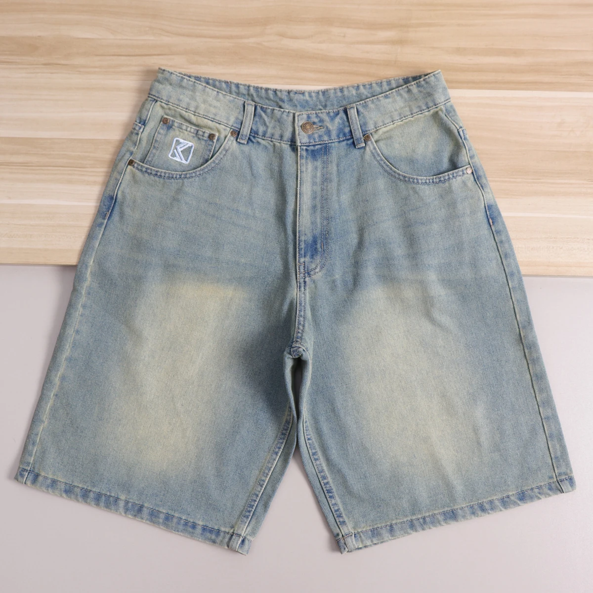 Heavyweight American High-End Street Hip Hop Vintage Cotton Washed Summer Men's Loose Five-Foot Denim Shorts
Heavyweight American High-End Street Hip Hop Vintage Cotton Washed Summer Men's Loose Five-Foot Denim Shorts