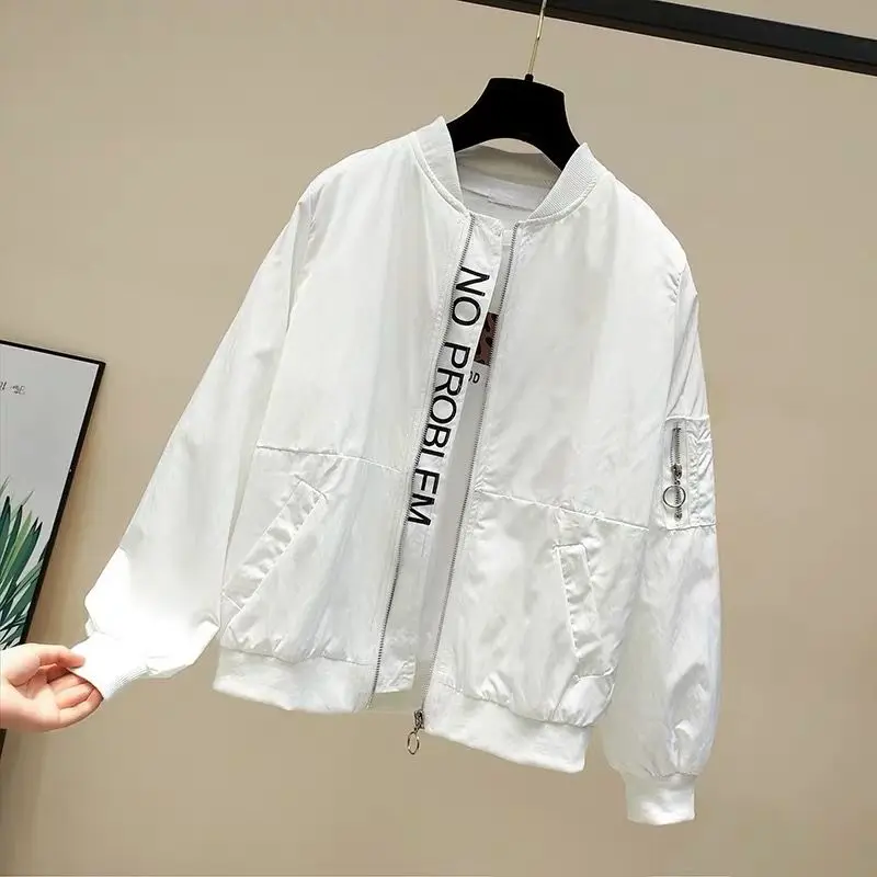 2024 New Spring Loose Jacket Women Casual Pocket Long Sleeved Top Windbreaker Female Jackets Zipper Coats Cardigan Outerwear
2024 New Spring Loose Jacket Women Casual Pocket Long Sleeved Top Windbreaker Female Jackets Zipper Coats Cardigan Outerwear