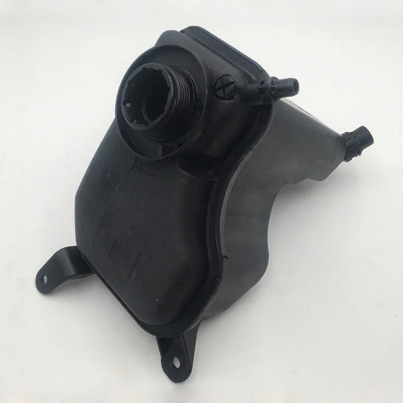 Датчик охлаждающей жидкости двигателя, переливный бак для BMW 1 3 серии X1 Z4 E90 E92 E93 318i 320i 325i 17137607482 
Датчик охлаждающей жидкости двигателя, переливный бак для BMW 1 3 серии X1 Z4 E90 E92 E93 318i 320i 325i 17137607482