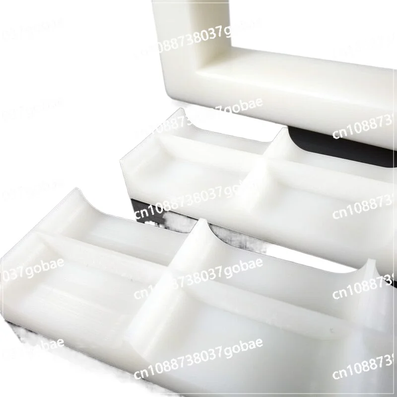 One-piece forming rice ball pressing tool, hand holding 10 pieces, sushi mold, sushi mold
One-piece forming rice ball pressing tool, hand holding 10 pieces, sushi mold, sushi mold