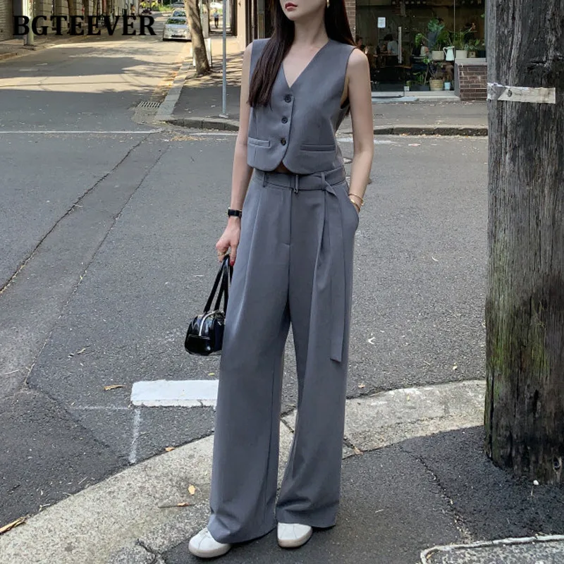 BGTEEVER Summer Slim Women 2 Pieces Set V-neck Sleeveless Tops & Wide Leg Pants
BGTEEVER Summer Slim Women 2 Pieces Set V-neck Sleeveless Tops & Wide Leg Pants