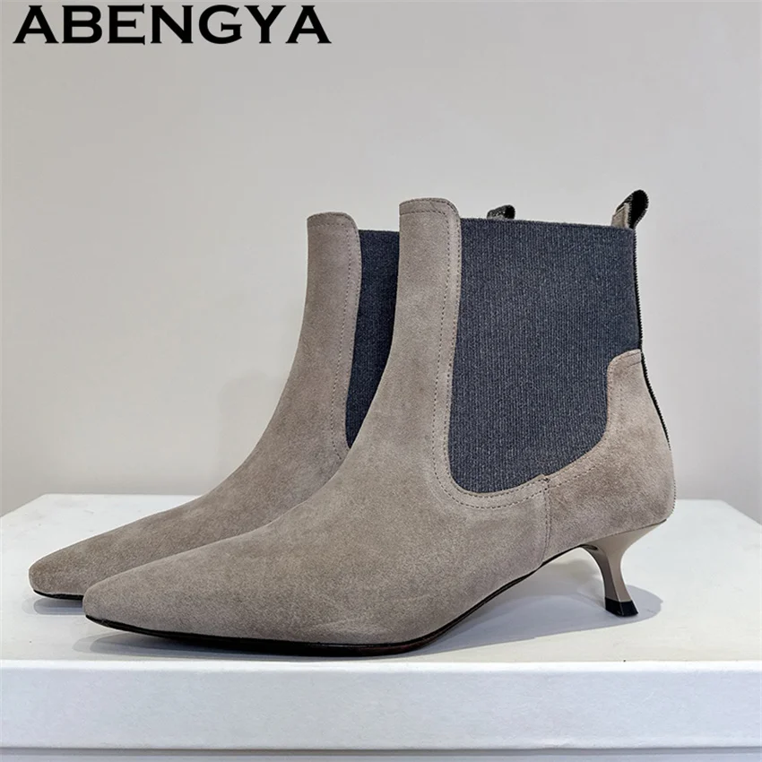 Genuine Suede Leather Kitten Heel Ankle Boots Women Elastic Slip On Pointy Toe Chelsea Boots Winter Fashion Week Short Boots
Genuine Suede Leather Kitten Heel Ankle Boots Women Elastic Slip On Pointy Toe Chelsea Boots Winter Fashion Week Short Boots