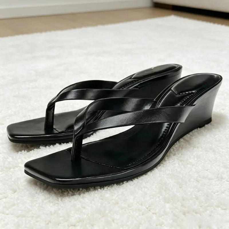Fashion Square-toe Wedge Sandals Women Black Soft Leather PU Clip Toe Flip-flops Summer Holiday Beach Slide Sandal Zapatos Mujer
Fashion Square-toe Wedge Sandals Women Black Soft Leather PU Clip Toe Flip-flops Summer Holiday Beach Slide Sandal Zapatos Mujer