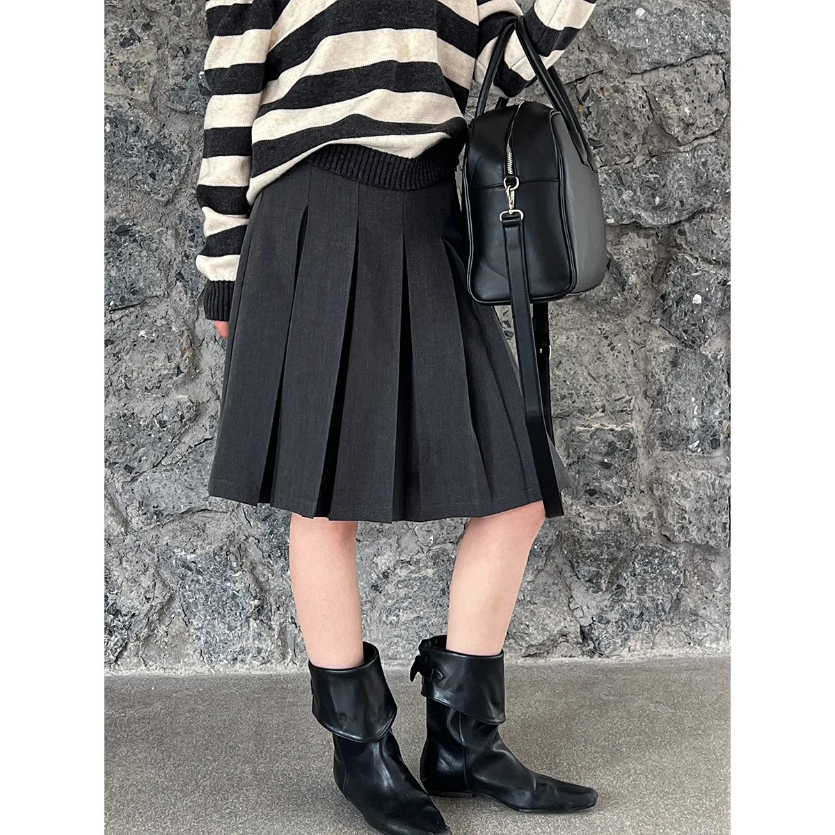 Casual College Style High Waist Slimming Half Skirt for Women's Spring New Woolen Pleated A-line Skirt 1851
Casual College Style High Waist Slimming Half Skirt for Women's Spring New Woolen Pleated A-line Skirt 1851