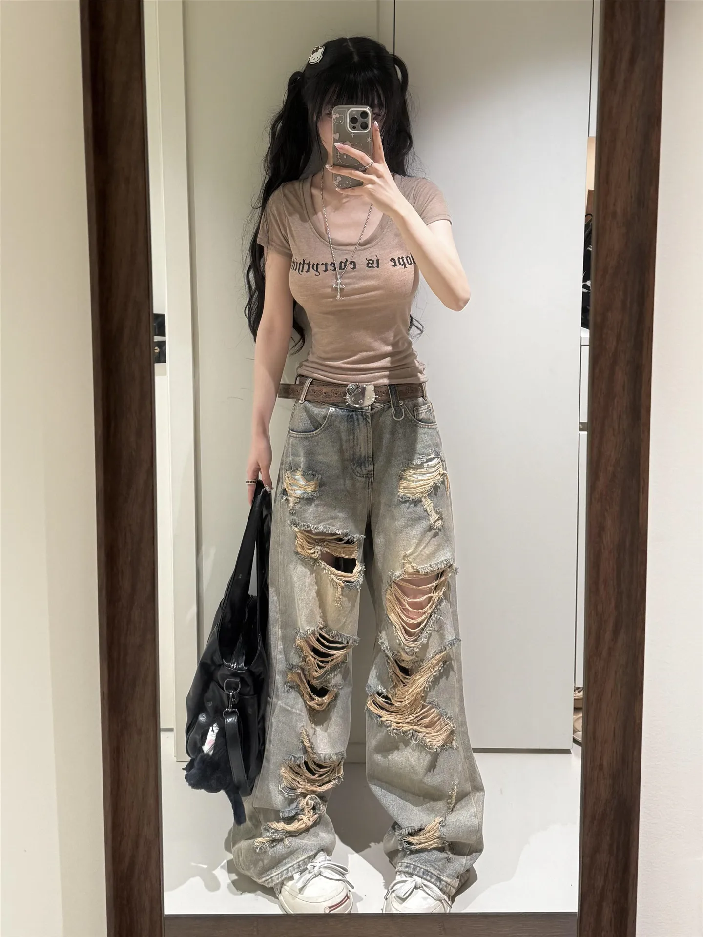 Extended High Waist Wide Leg Distressed Denim Jeans Women Summer Loose Slimming Straight Floor-Length Pants
Extended High Waist Wide Leg Distressed Denim Jeans Women Summer Loose Slimming Straight Floor-Length Pants