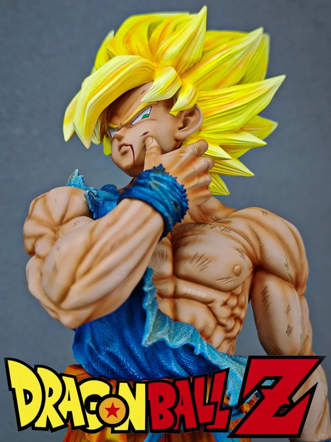 В наличии 32 см Dragon Ball аниме персонаж Супер Сайян Сон Гоку ПВХ фигурка фигурка модель коллекция игрушки подарки
В наличии 32 см Dragon Ball аниме персонаж Супер Сайян Сон Гоку ПВХ фигурка фигурка модель коллекция игрушки подарки