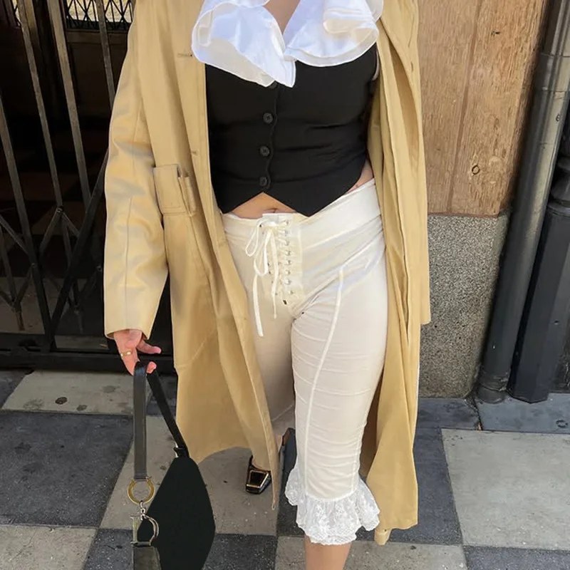 2025 Summer Lace Ruffles Women Shorts Grommet Lace Up High Waist Fashion Slim Knee Length Pants Casual All Matching Bottoms
2025 Summer Lace Ruffles Women Shorts Grommet Lace Up High Waist Fashion Slim Knee Length Pants Casual All Matching Bottoms